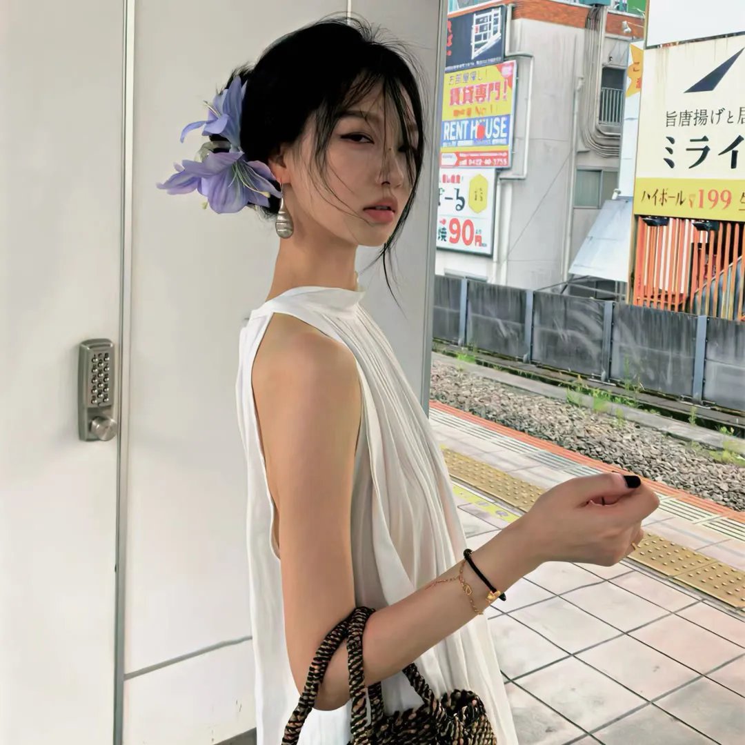 断肠人对奈何天